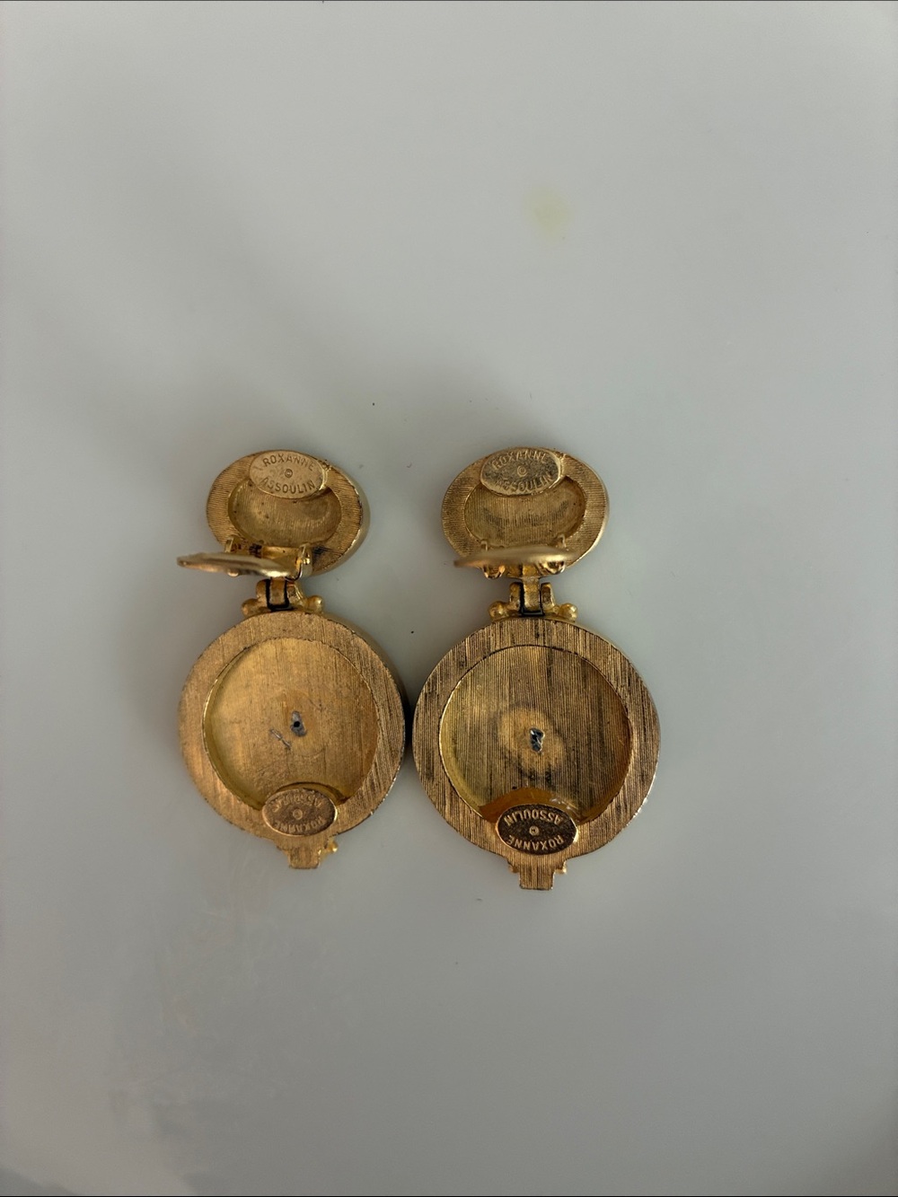 Vintage Style Gold-Tone Cameo Drop Earrings - Gold - Picture 4 of 7
